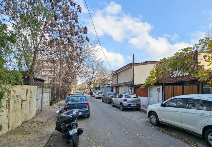 Teren imprejmuit, toate utilitatile, sector 3, Ramnicu Sarat