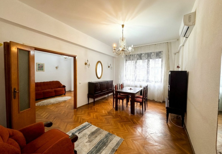 Vânzare apartament 3 camere Eminescu